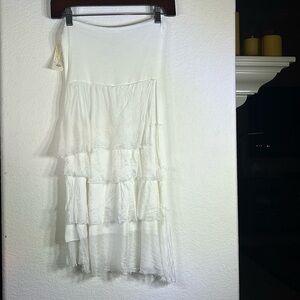 Pura Seta skirt. One size. With tags.